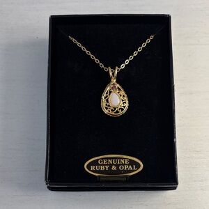 Opal Ruby Necklace Vintage Van Doran Gold Tone Chain  Dainty Pendant New in Box